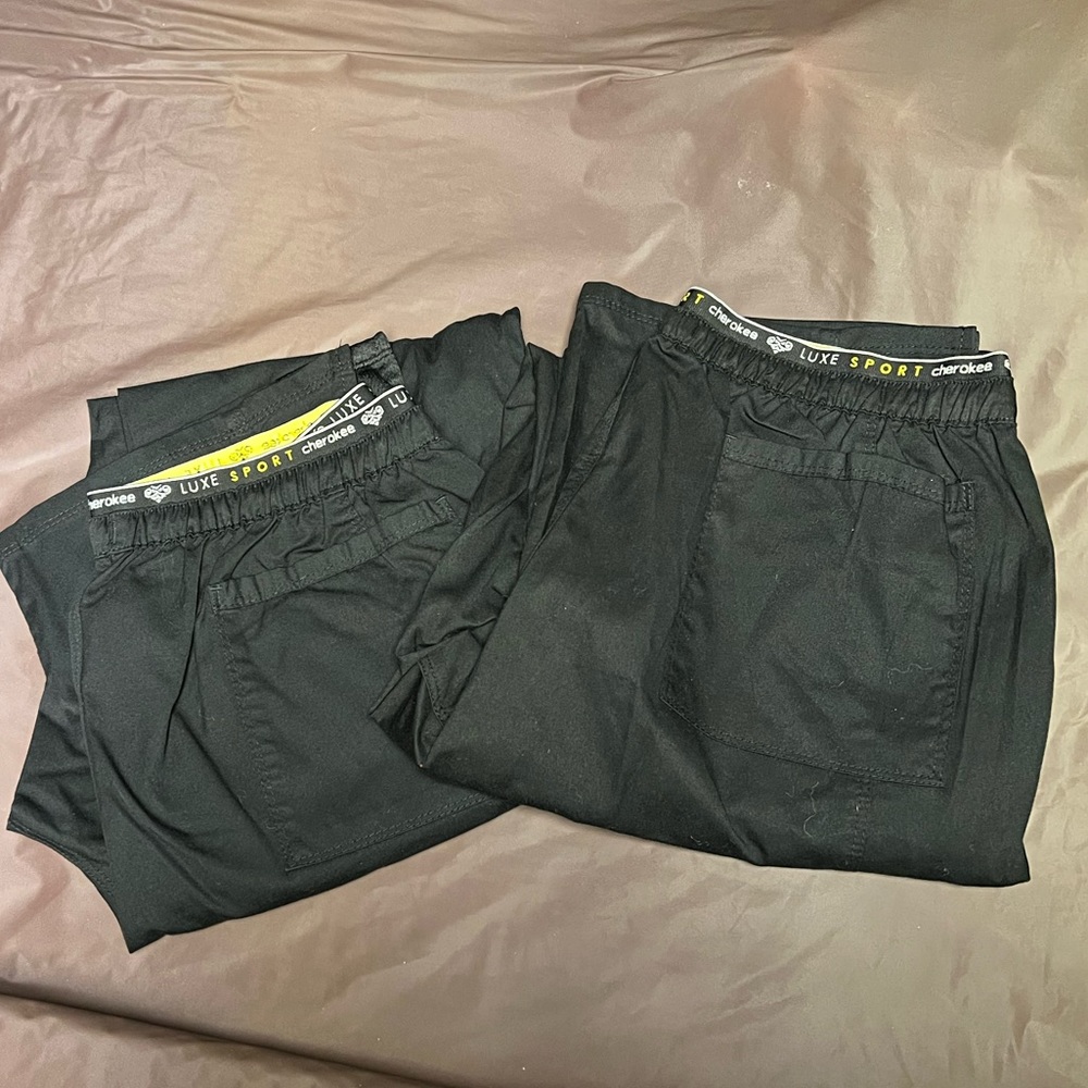 Scrub pants